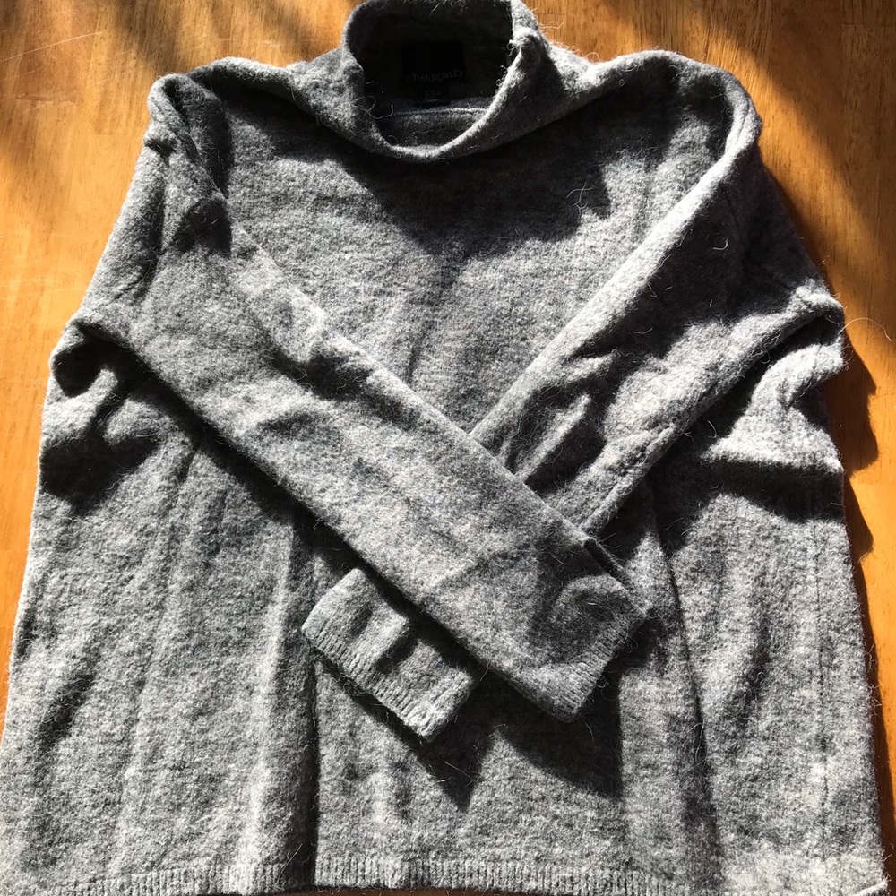 Beautiful grey wool sweater